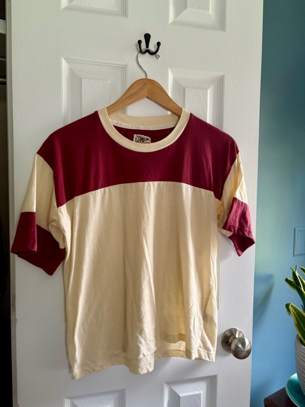 Retro Colorblock Short Sleeve Tee - Cream & Burgundy